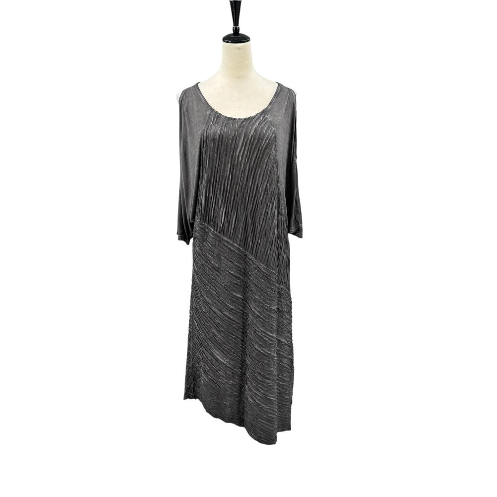 XCVI Long Asymmetrical Dark Gray Ruched Flowy Cold Shoulder Knit Midi Dress